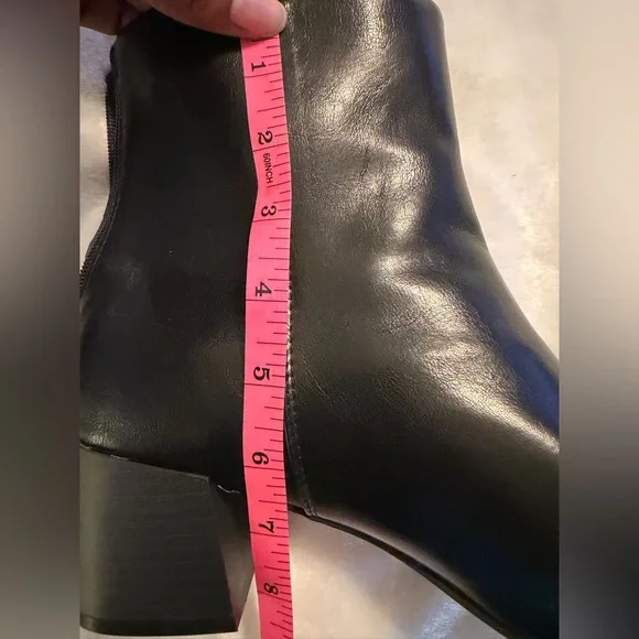 Baretraps Black Ankle Boots - Picture 9 of 10